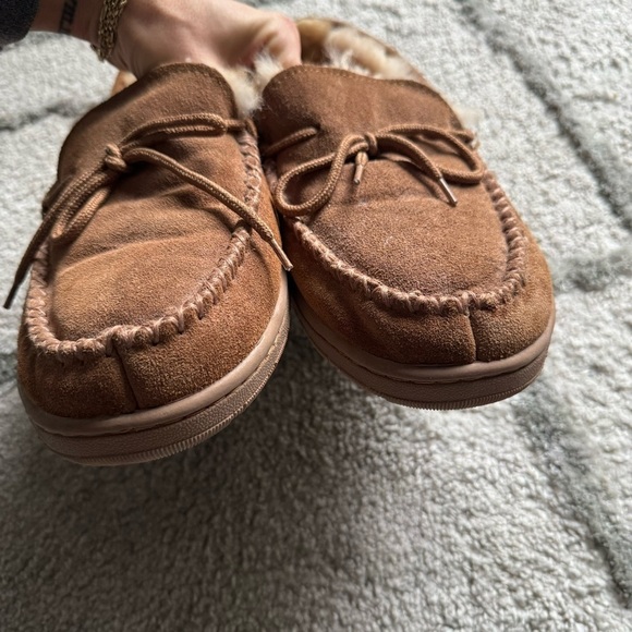 Lamo DOUBLEFACE SHEEPSKIN MOCCASIN slipper tan brown fleece lined  11 - Picture 10 of 12